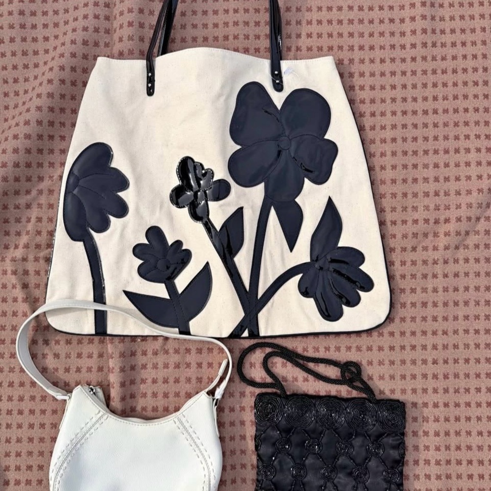 Floral Canvas Tote Bag; Mini Liz Claiborne; Small Black Beaded Bag